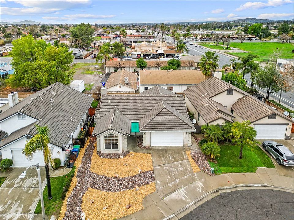 1st image of 7322 Marshall Ct