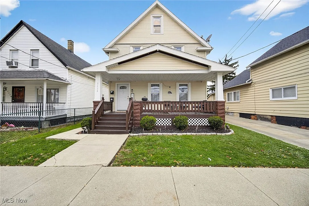 3428 W 44th St photo 1