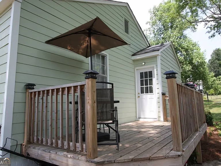 222 Beechwood Cir — Photo 11