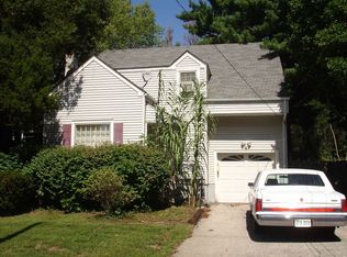 1816 E 135th St, Grandview, MO 64030