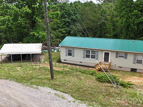 5th image of 2094 Wilson Rd