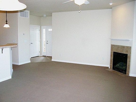 4th image of 2527 Owens Ave Unit 104