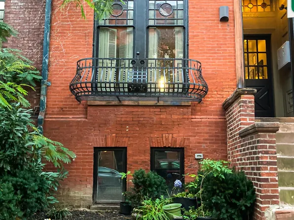 1010 N Calvert St, Baltimore, MD