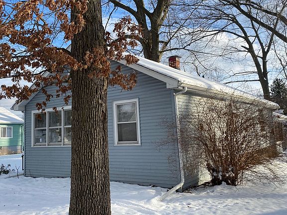 2nd image of 307 Webber St