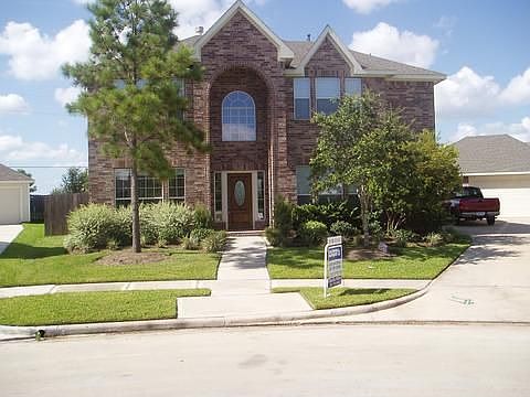 1st image of 4207 Stoney Knoll Ln