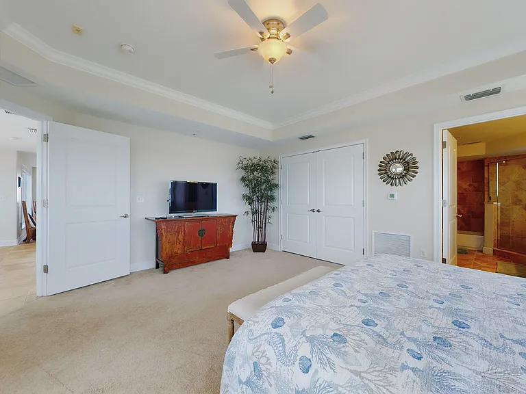 2801 Hill St #601 — Photo 56