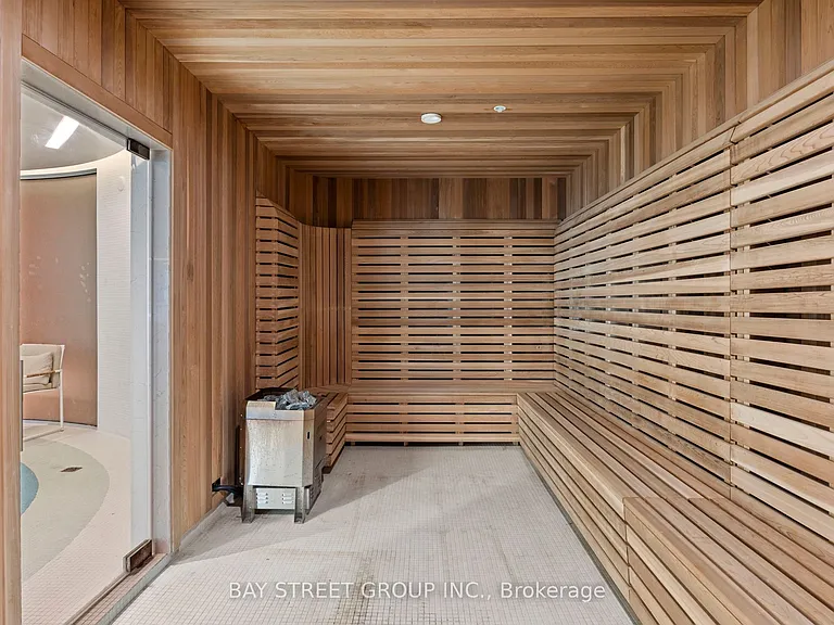 11 Wellesley St W #4202 — Photo 29