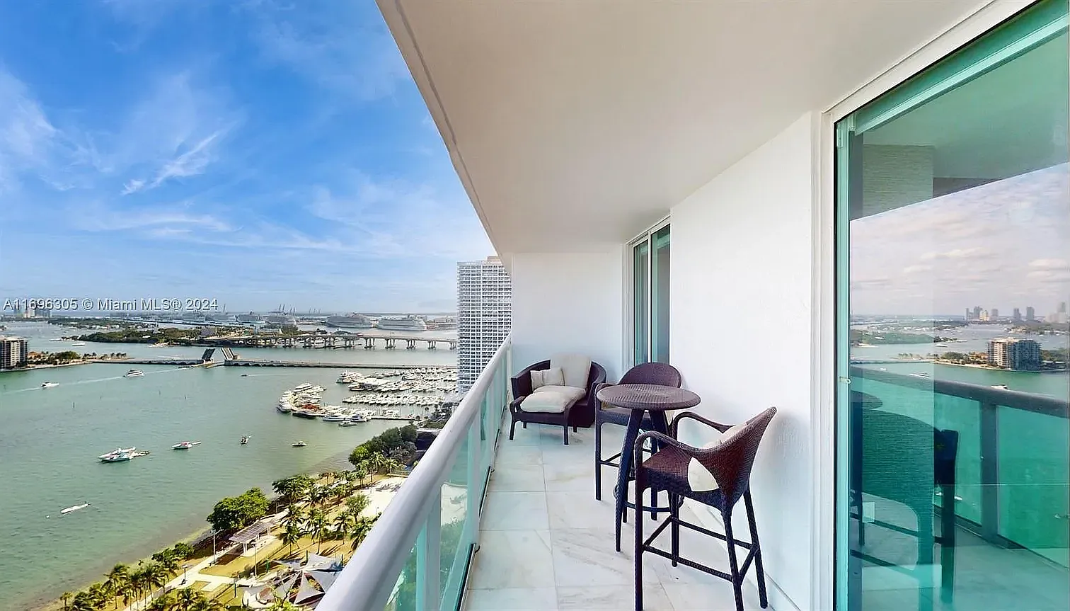 2 bed, 1222 sqft, $5,500 — Photo 2