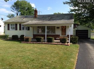 286 Como St, Struthers, OH 44471