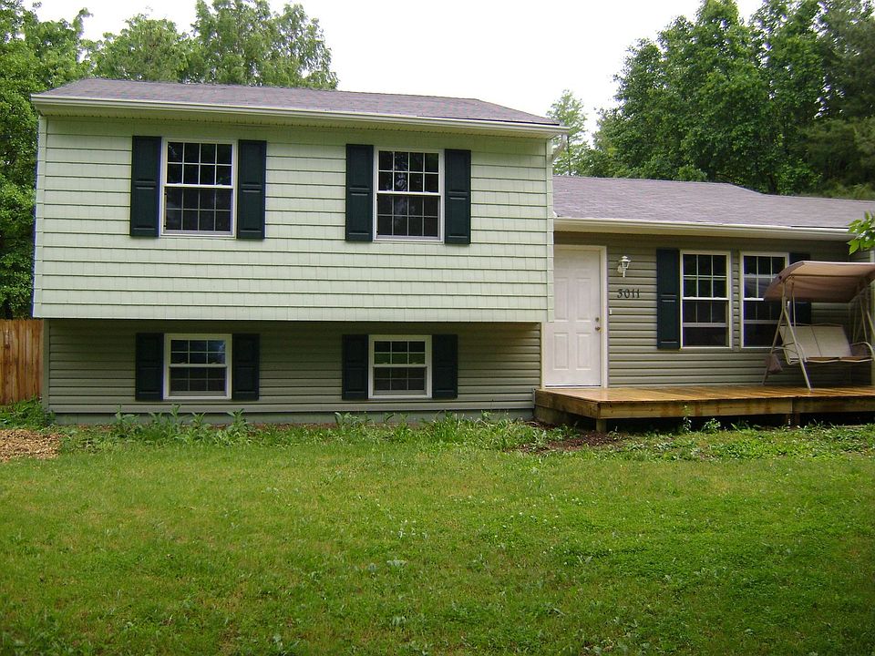2nd image of 3011 Essington Dr