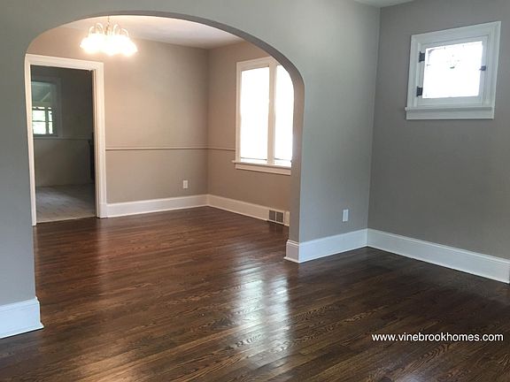 2nd image of 3543 Lindscott Ave
