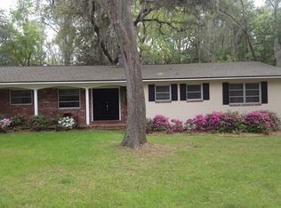 3725 SW 6th Pl, Gainesville, FL 32607
