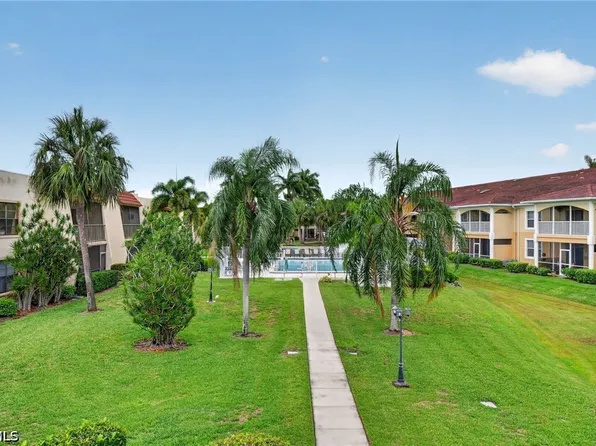 12481 McGregor Blvd APT 17, Fort Myers, FL 33919