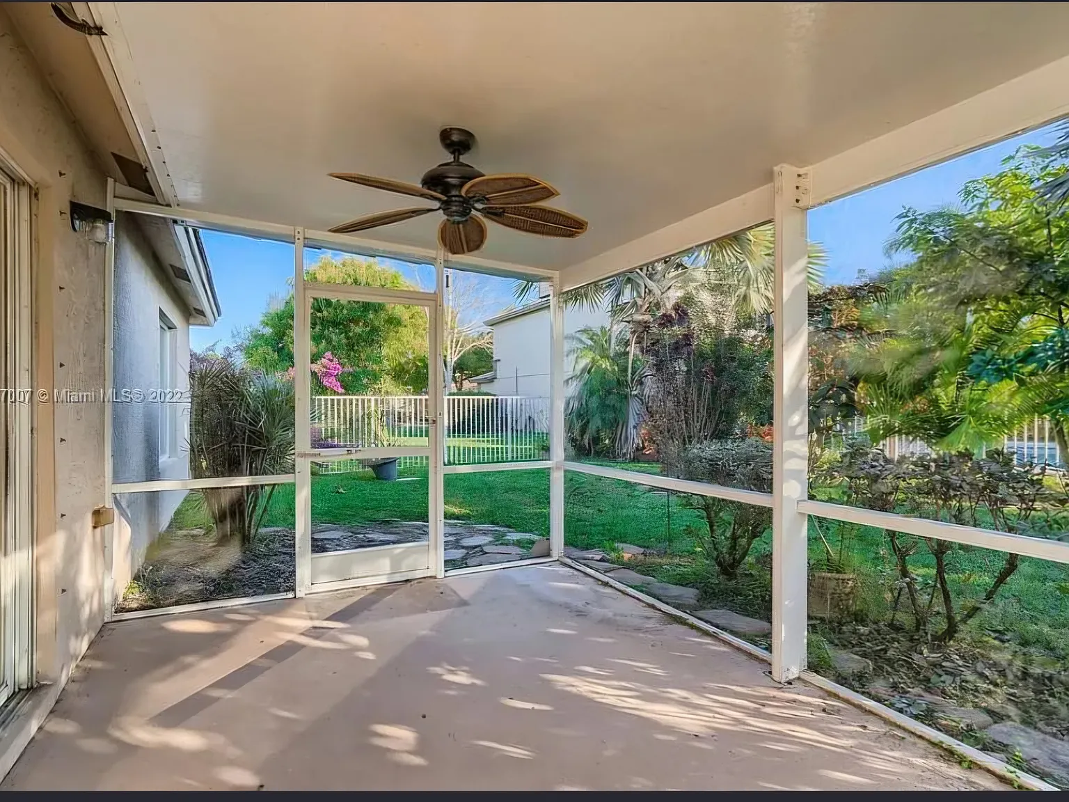 3 bed, 1717 sqft, $2,600 — Photo 4