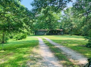 8080 W Carr Ln, Harrisburg, MO 65256