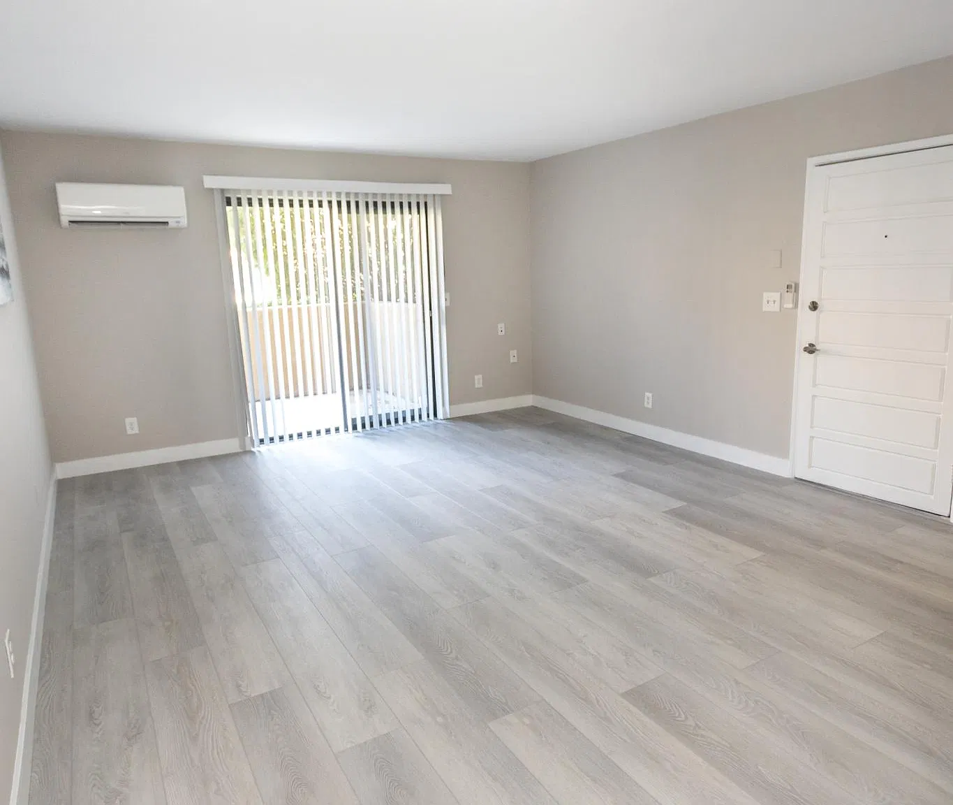 32200 Cathedral Canyon Dr — Photo 4