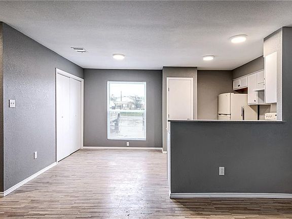 2nd image of 8410 Riverstone Dr #C