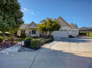 2127 Cadjew St, Redding, CA 96003