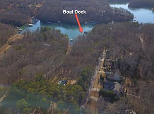 6561 Bluewaters Dr, Flowery Branch, GA 30542