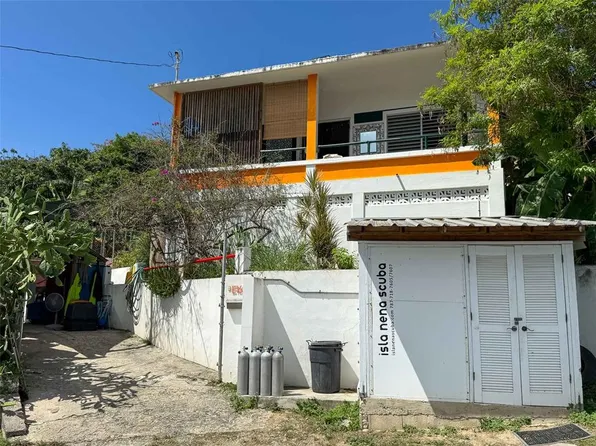 213 Calle Iglesias, Vieques, PR 00765