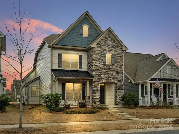 7031 Walnut Branch Ln, Charlotte, NC 28277