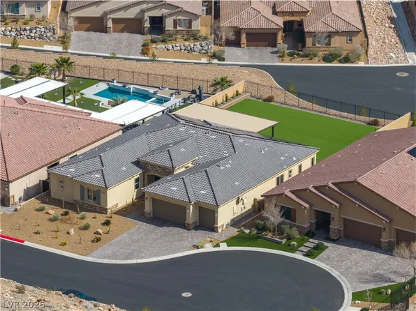 11282 Roman Helmet St, Las Vegas, NV 89141