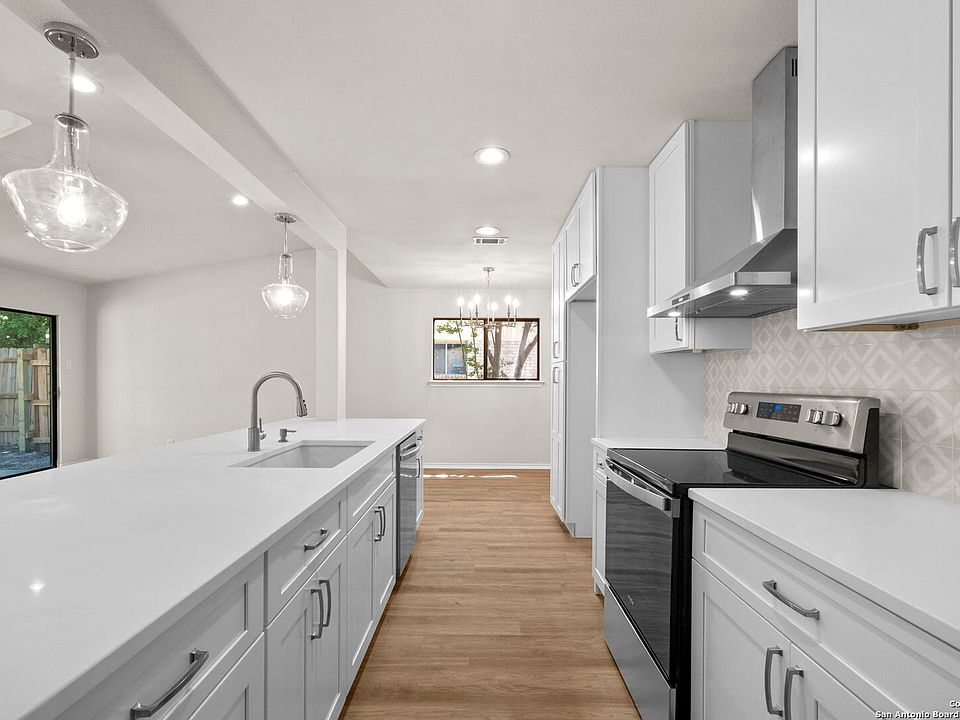 1st image of 5630 Larkmeadow