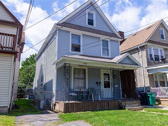 4th image of 236 Barton St