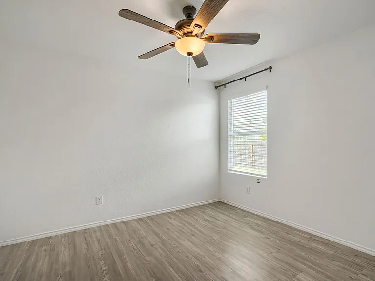 9955 Flax Mill Dr — Photo 7