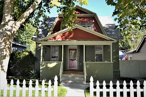 426 W Thatcher St #2 Photo 1