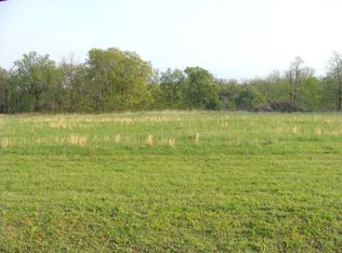 E 300 Rd, Grove, OK 74344