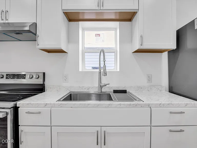703 Joplin St — Photo 12