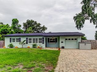 2192 Robinson Dr N, Saint Petersburg, FL 33710