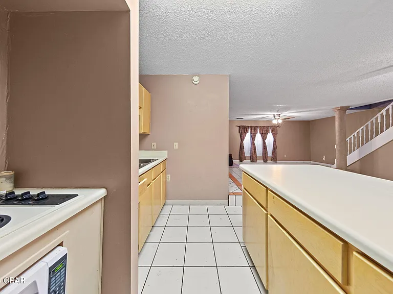 301 Fairway Blvd — Photo 34