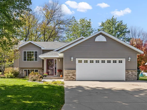 780 Walnut St NE, Hutchinson, MN 55350