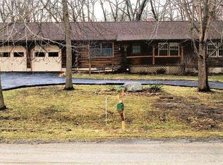 5 Valley Rd, Putnam, IL 61560