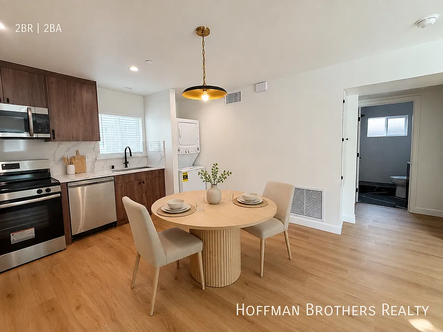 2175 Ripple St Los Angeles, CA 90039 — Photo 3