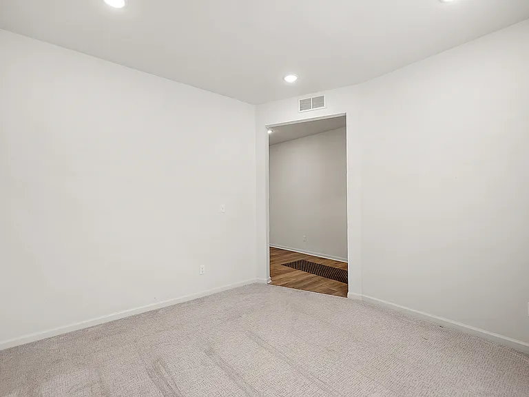 2436 Parkshore Dr — Photo 49