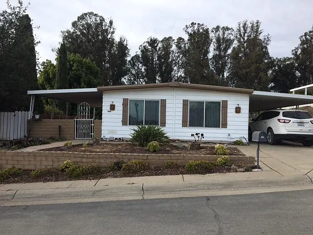 288 Trevino Dr