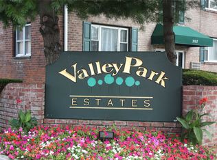 1810 Shipley Ave APT 1, Valley Stream, NY 11580