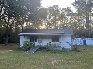 1424 Wh Morris Rd, Brooklet, GA 30415
