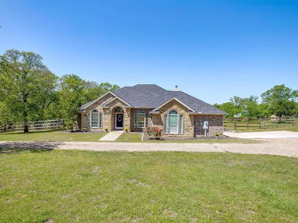 4417 Slayton Rd, Cleburne, TX 76031
