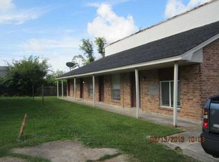 1176 Oregon Ave, Beaumont, TX 77705