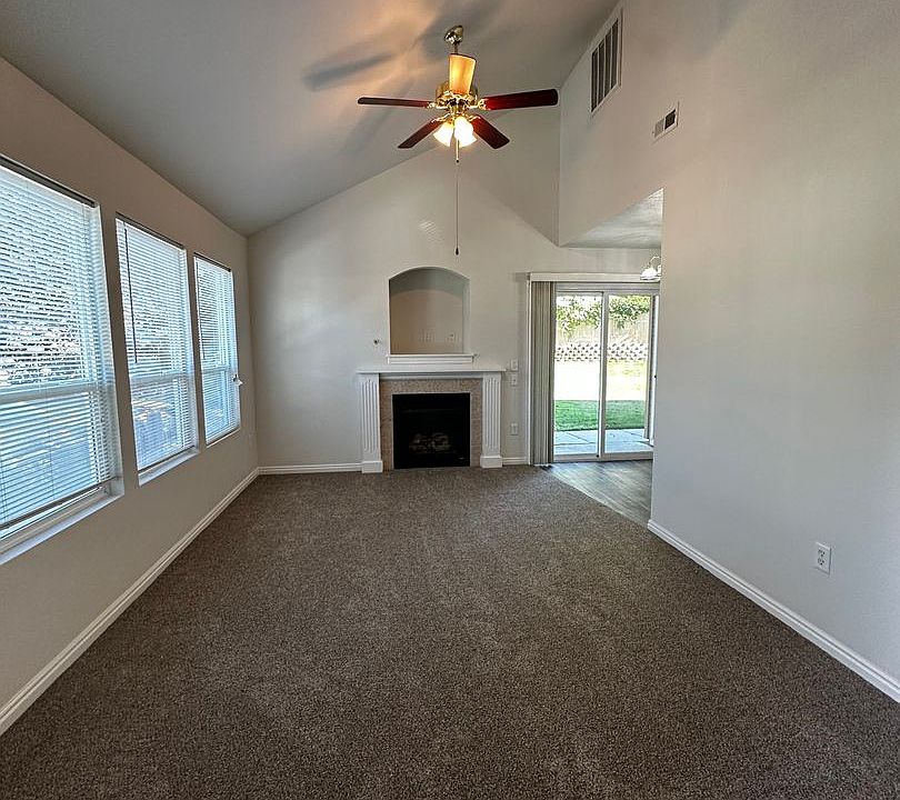 1st image of 2040 Lexis Ln #101