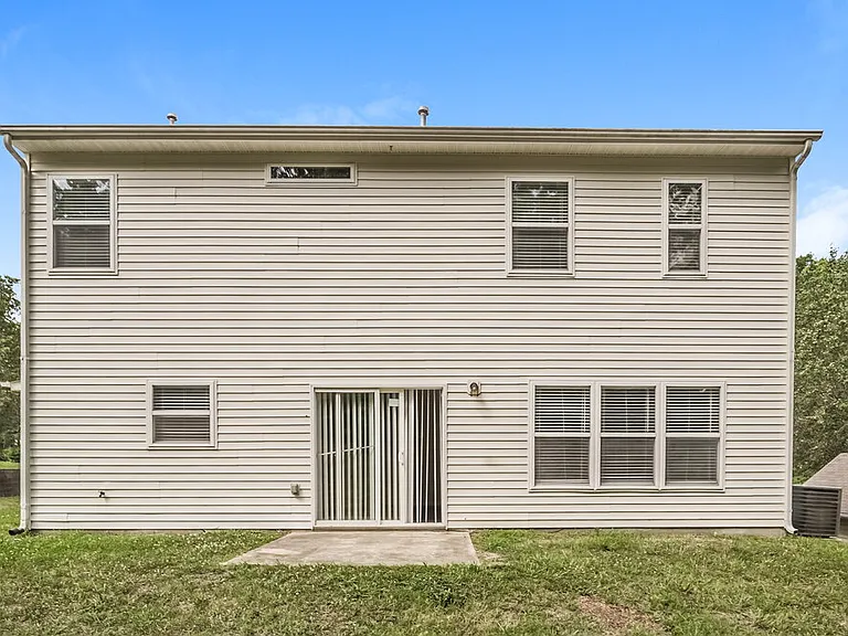 316 Wrayhill Dr — Photo 17