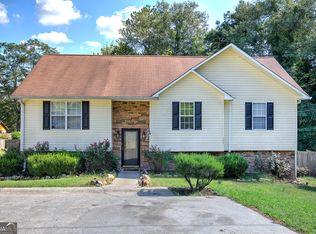 3 Blueberry Ln SE, Rome, GA 30161