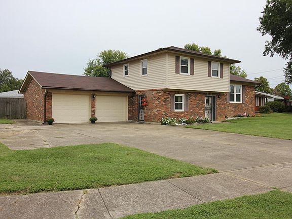 2nd image of 9003 Devonshire Dr