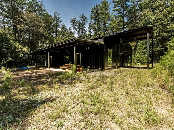 100 Ford Ln, Morganton, GA 30560
