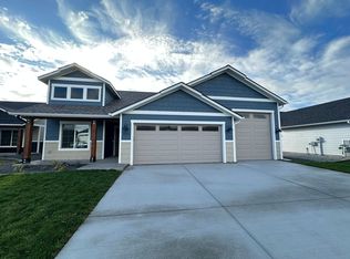 8984 W Cultivator Ave, Rathdrum, ID 83858