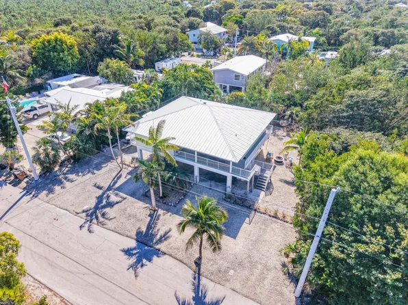 29160 Primrose Ln, Big Pine Key, FL 33043